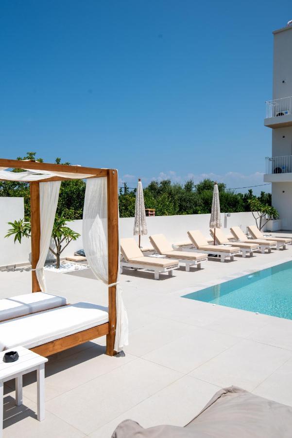 Ennea Suites-Earth Suite Flambouras Exterior photo